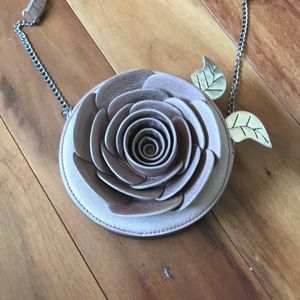 Danielle Nicole Disney Beautiful Rose Crossbody